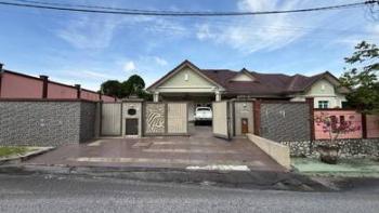 Jalan Seri Budiman, Bandar Mahkota Cheras的独立式洋房，照片1