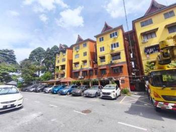 Pangsapuri di kampung lindungan, Petaling Jaya, foto 1