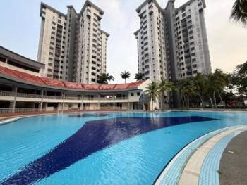 Jalan mewah ria 2/10, Johor Bahru的公寓，照片1