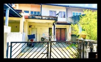 House at Taman Serdang Raya, Serdang, photo 1
