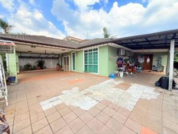 Bungalow at Kg Ampang Indah Lembah Jaya, Ampang, photo 4
