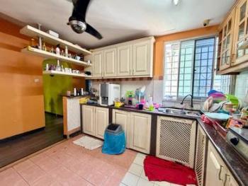 Kondominium di Vista Amani, Cheras, foto 8