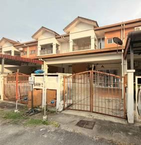 Exterior – Townhouse at Taman Seri Alam, Saujana Utama, photo 1