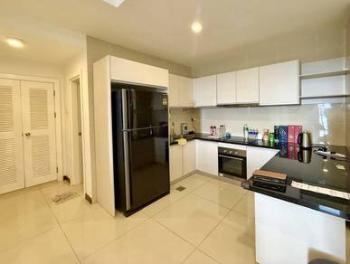 Kitchen – Condominium at Jesselton Residence, Kota Kinabalu, photo 5