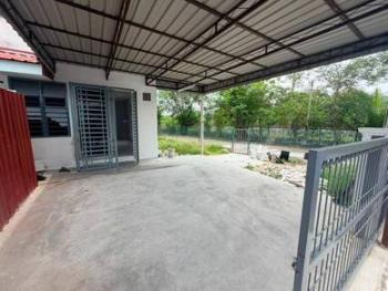 Townhouse at Taman Cenderawasih, Nibong Tebal, photo 3