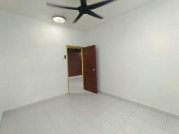 Townhouse at Vista Seri Alam, Masai, photo 6