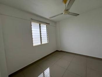 Pangsapuri di Idaman Melur, Sungai Ara, foto 3