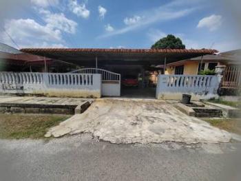 Bungalow at RPT Kampung Tawas Tambahan, Ipoh, photo 1