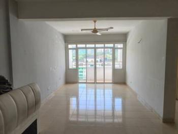 Condominium at d'piazza, Bayan Baru, photo 3