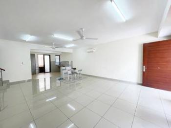 Townhouse at Bandar Puteri Bangi, Bangi, photo 2