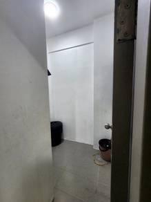 Bathroom – Condominium at Greenfield Residence, Kota Kinabalu, photo 5