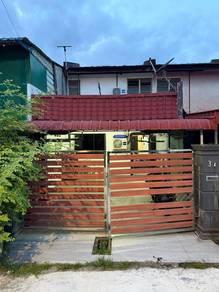 Rumah di Jalan Asli 10, Pasir Gudang, foto 1