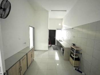 厨房 – Jalan Meru Tropika 11, Ipoh的房屋，照片9