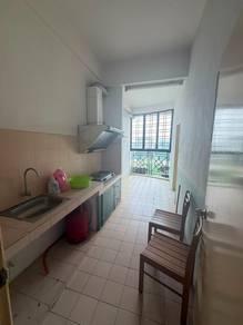 Condominium at Putra Indah, Seri Kembangan, photo 6