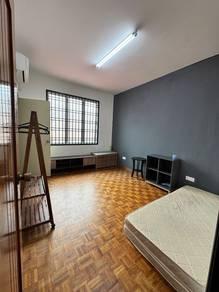 Bedroom – House at Jalan Redang, Johor Bahru, photo 10