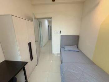 Bilik tidur – Bilik di Residensi Suasana Damai, Damansara Damai, foto 9