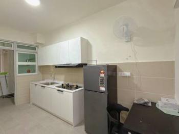 Dapur – Bilik di Residensi Suasana Damai, Damansara Damai, foto 10