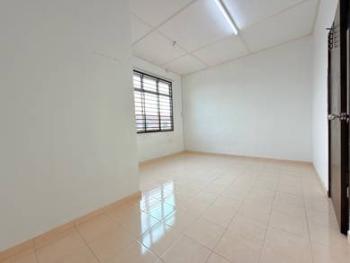 Taman Saujana, Kluang的房屋，照片9