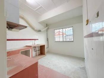 Dapur – Rumah di Taman Suria, Kluang, foto 6