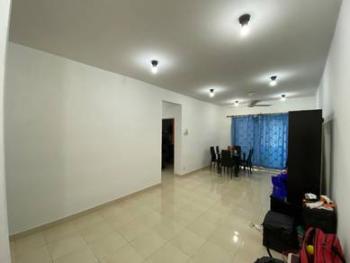 Apartment at Kristal Heights, Seksyen 7, Shah Alam, photo 1