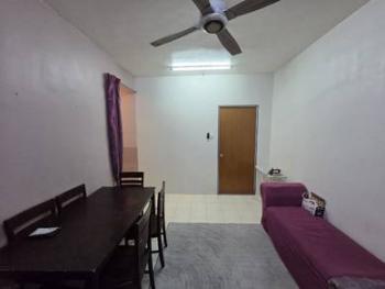 Komuter Raya, Seksyen 19, Shah Alam的公寓，照片2