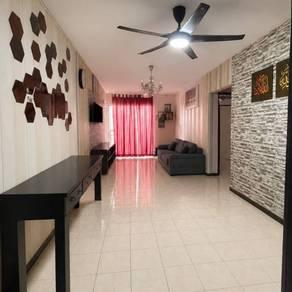 Apartmen di Jalan Tasik Raja Lumu U4/17, Subang Bestari, foto 1
