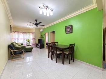 Apartment at Bandar Kinrara, Puchong, photo 2