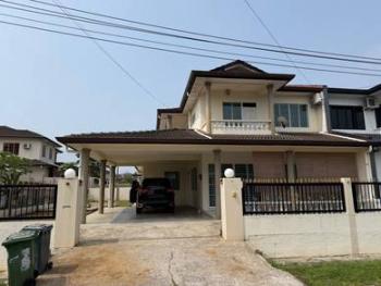 Rumah di Jalan Durian Burung, Kuching, foto 4