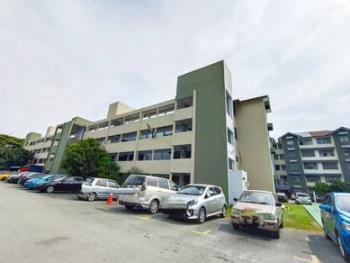 Flat at Taman Pauh Indah, Permatang Pauh, photo 1
