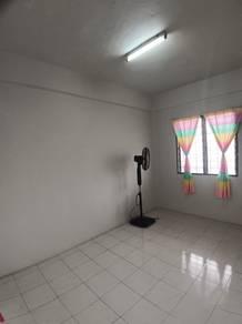 Pangsapuri di Taman Intan Baiduri, Gombak, foto 4