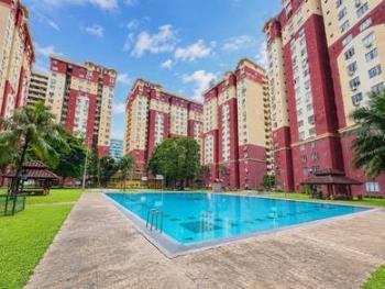 Apartment at Mentari Court, Petaling Jaya, photo 1