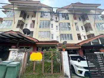 Townhouse at Taman Amansiara, Selayang, photo 1