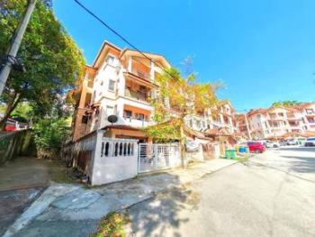 Rumah Bandar di Taman Amansiara, Selayang, foto 2