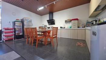 Bungalow at Jalan Kepayang, Kuching, photo 4