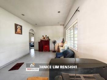 Bungalow at Kampung Baru, Lunas, photo 4