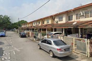 Townhouse at Taman Sri Serdang, Serdang, photo 2