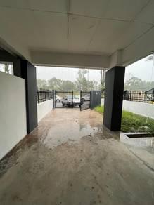 House at Taman Mount Austin, Tebrau, photo 1