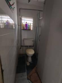 Kampung Dato Onn, Johor Bahru的平房，照片8