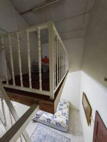 House at Taman Kinrara 5, Puchong, photo 6