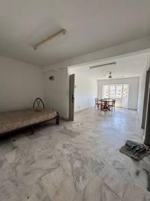 Flat at Pangsapuri Hilir Kota, Melaka City, photo 1