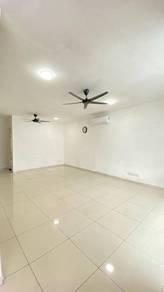 Ruang tamu & makan – Rumah di Setia Eco Cascadia, Johor Bahru, foto 4