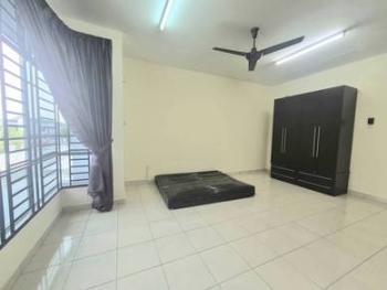 Rumah di Rini Hills 2 @ Mutiara Rini, Skudai, foto 3