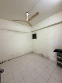 Apartment at Desa Tun Razak Block 2, Cheras, photo 3