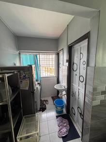 Desa Indah, Relau的公寓，照片3