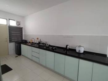Dapur – Rumah di Jalan Lili, Pasir Gudang, foto 3