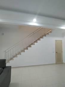 Ruang tamu & makan – Rumah di Jalan Lili, Pasir Gudang, foto 5
