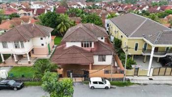 Bungalow at Laman Lili, Nilai, photo 1