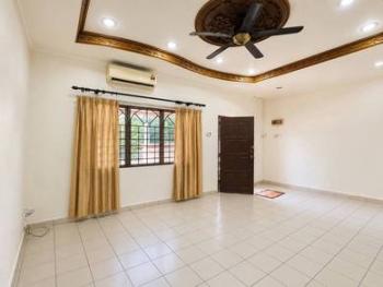 Rumah di Taman Pinggiran Saujana, Kajang, foto 5