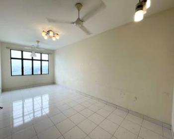 Apartment at KASTURI IDAMAN, Kota Damansara, photo 1