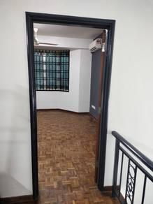 Rumah di molek, Tebrau, foto 9